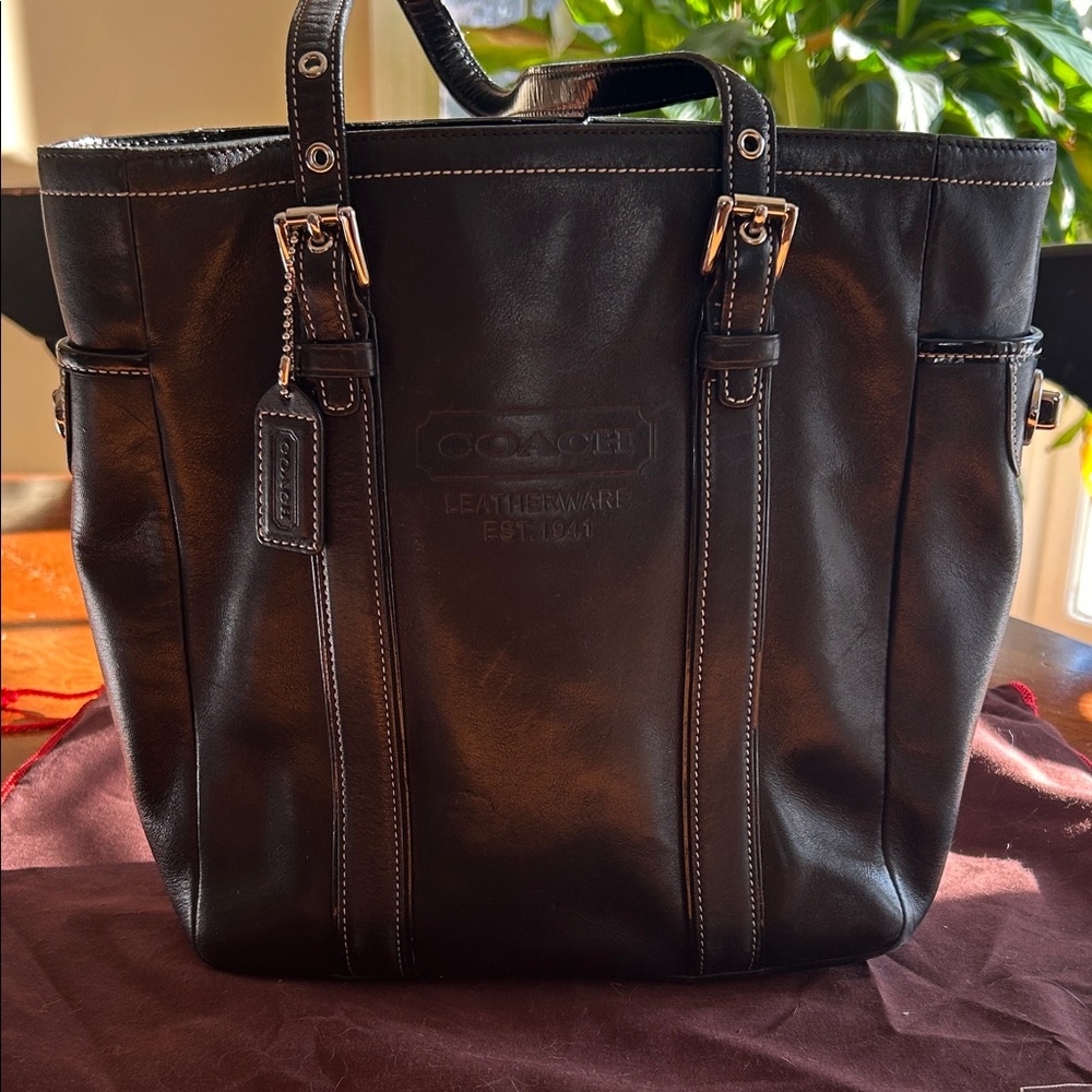 Coach vintage Black Leather Tote